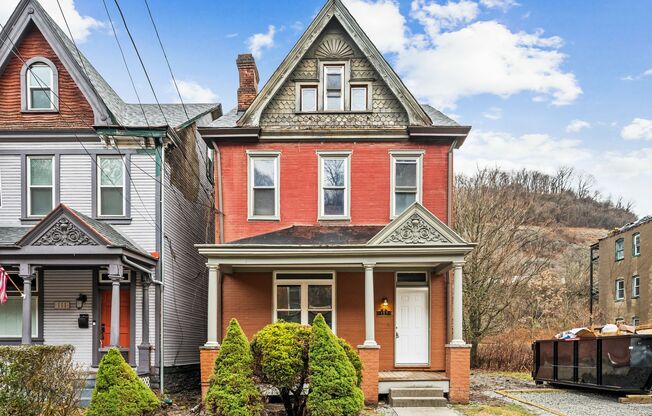 Beautiful Fully Renovated 4 Bedroom Home In The West End.  Available July!