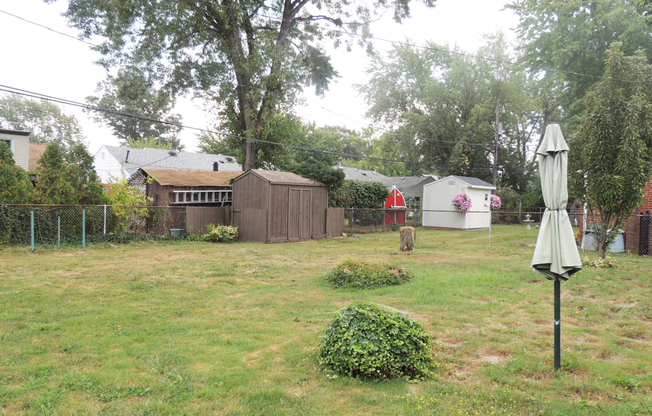 3 beds, 2 baths, $1,650