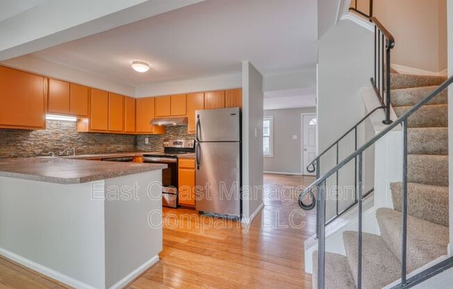 5413 KING ARTHUR CIR