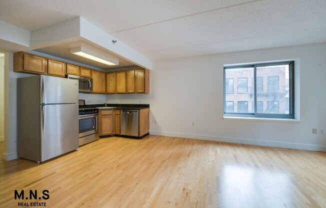 1 bed, 1 bath, 676 sqft, $3,850, Unit 6-A