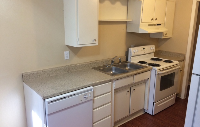 1160-1198 S Allison St