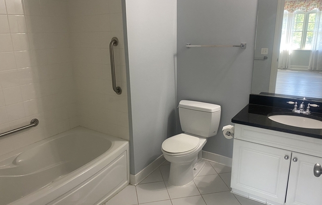 2 beds, 2 baths, 1,093 sqft, $2,600, Unit 1409
