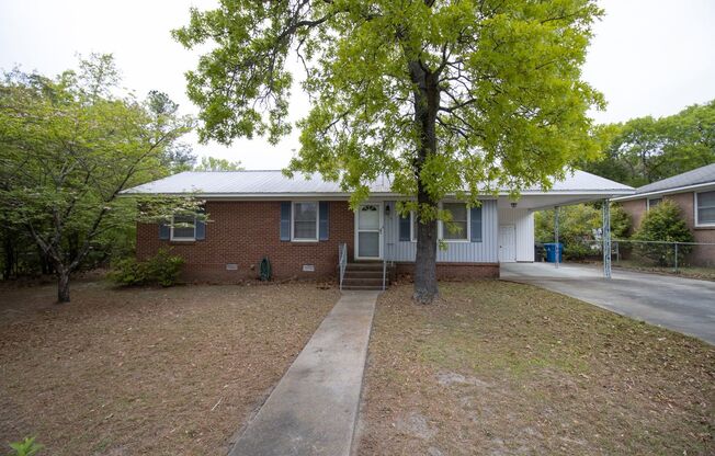 3 bed/1.5 bath home in West Columbia convenient to Downtown and USC