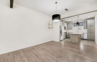 Modern-3 bedroom -3.5 bathroom Townhome in Santa Fe Art District