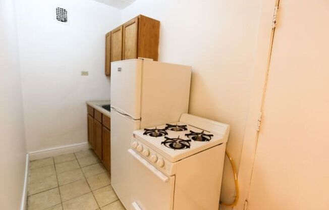 Studio, 1 bath, $1,025, Unit 104