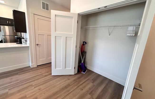 2 beds, 2 baths, 900 sqft, $1,850, Unit 111 (STR)