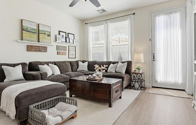 Stylish 3BR Home in Santee | Solar | Garage | Resort-Style Amenities