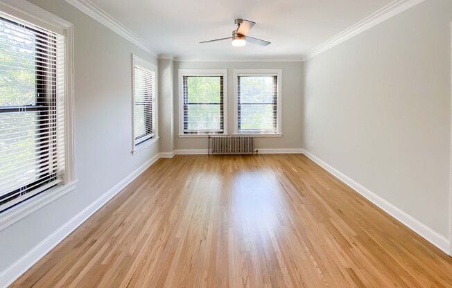 2 beds, 2 baths, 1,275 sqft, $3,350, Unit 540-3A