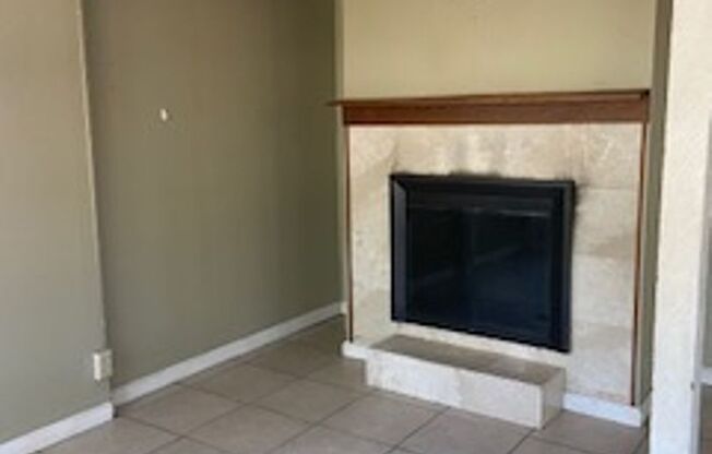 3 beds, 2 baths, $2,095