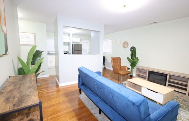 Move-in Ready Condo for Rent!