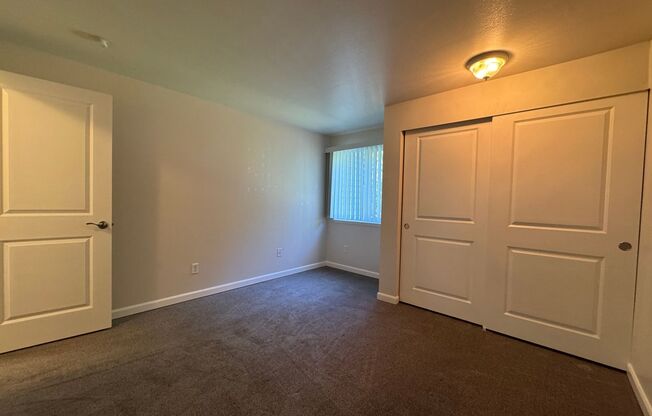 2 beds, 2 baths, 1,042 sqft, $1,799, Unit E102