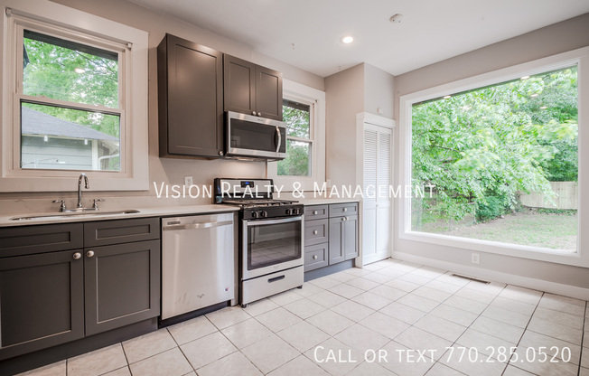 1143 GRACEWOOD AVE