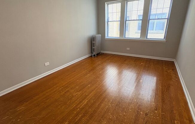 Central Ave 127