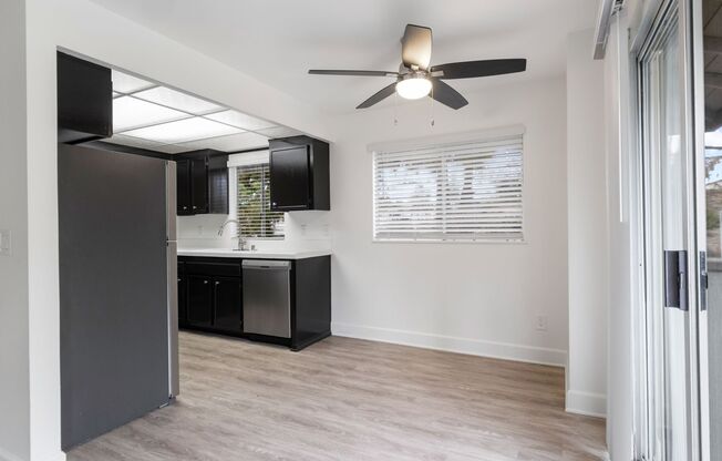 1 bed, 1 bath, $2,095, Unit 20