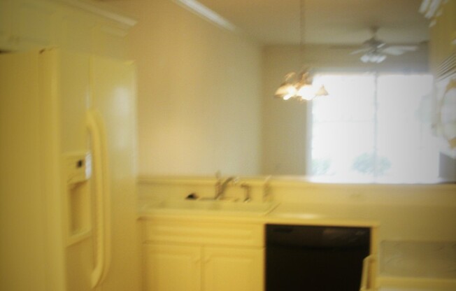 2 beds, 2 baths, $1,800, Unit #515