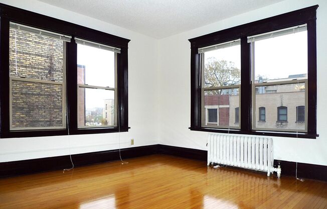 2 beds, 2 baths, 1,000 sqft, $1,500, Unit 5 - 130 - 202