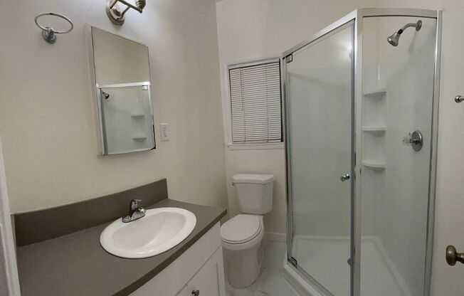 Studio, 1 bath, 405 sqft, $1,525, Unit 1