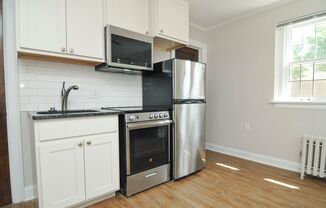 1 bed, 1 bath, 270 sqft, $1,200, Unit 1D