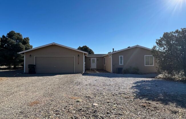 3 beds, 2 baths, $1,940