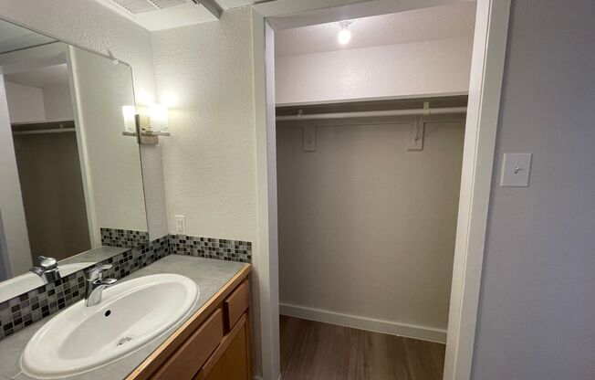 Studio, 1 bath, 400 sqft, $999, Unit ABB-1-226