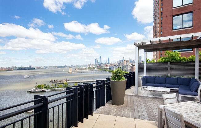1 bed, 1 bath, $5,750, Unit 10U