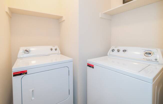 Washer and dryer in home | High Oaks