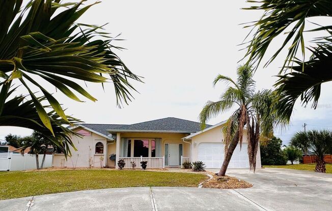 PORT CHARLOTTE POOL HOME - Great Location! 3/2/2