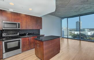 1 bed, 1 bath, $1,700