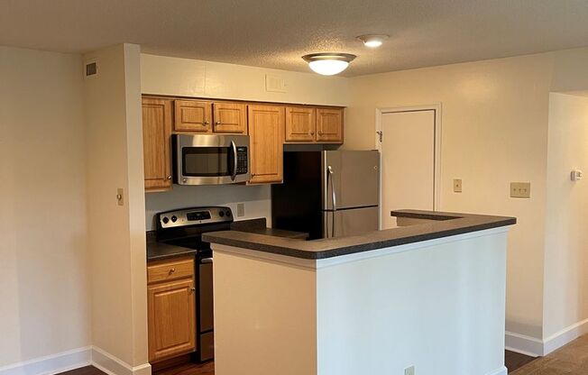 1 bed, 1 bath, 779 sqft, $1,625, Unit 903 #2D