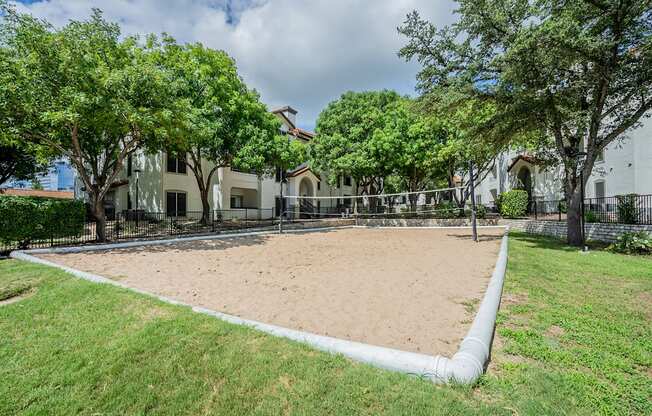 the preserve at ballantyne commons apartments with volleyball court