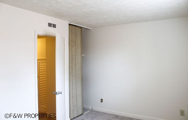 2 beds, 1 bath, 665 sqft, $950, Unit 1732P