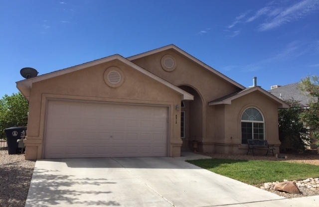 3 beds, 2 baths, $2,000