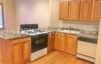 2 beds, 1 bath, $975, Unit #725