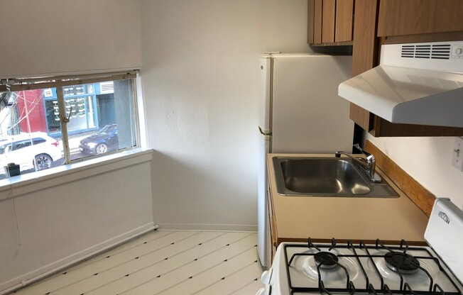 1 bed, 1 bath, 550 sqft, $1,650, Unit Unit 211
