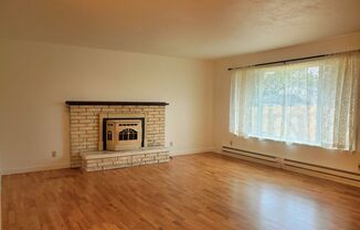 3 beds, 2 baths, $2,395