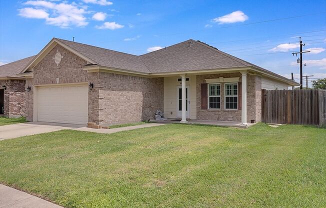 8026 Barlovento - 3/bedroom 2/bathroom - $2,295/month
