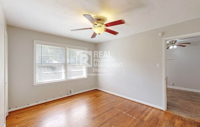 3 beds, 1 bath, $1,300