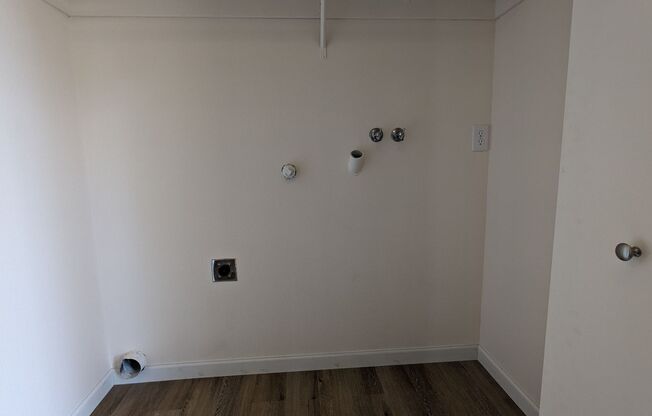 1 bed, 1 bath, 650 sqft, $1,200, Unit 02