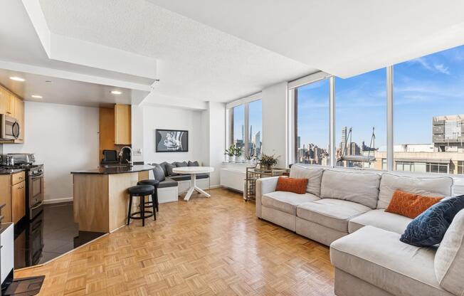 1 bed, 1 bath, 819 sqft, $5,000, Unit PH4D