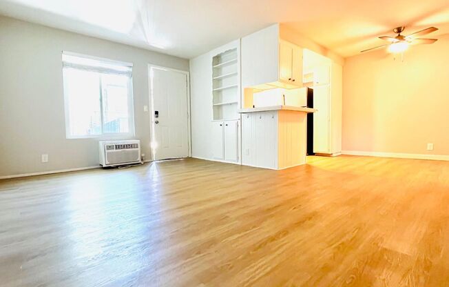 1 bed, 1 bath, 650 sqft, $1,895, Unit #19