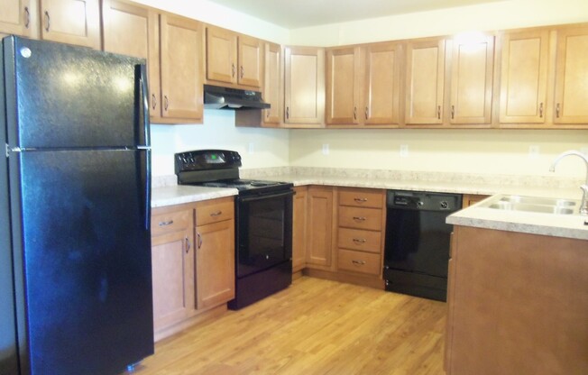 2 beds, 1 bath, 1,200 sqft, $1,329.99, Unit 156-10
