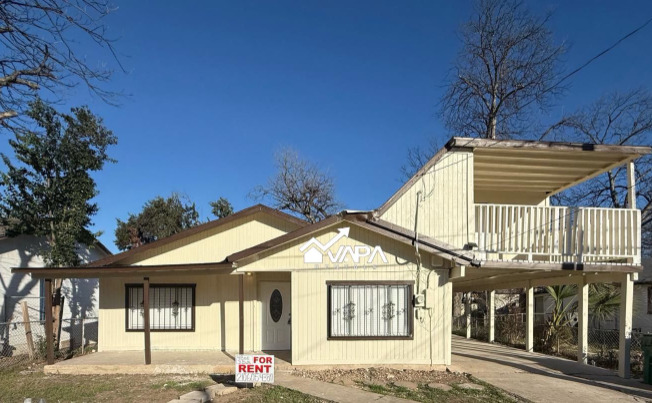 206 SOUTHLAWN