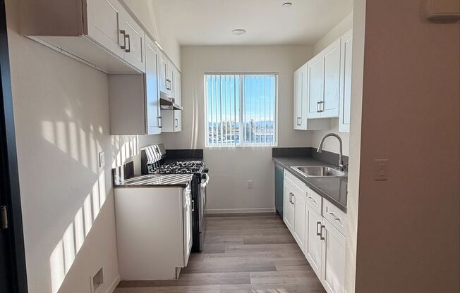 Bear Claw Apartments