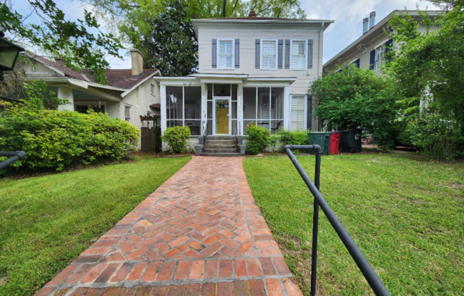 924 926 PARK PL