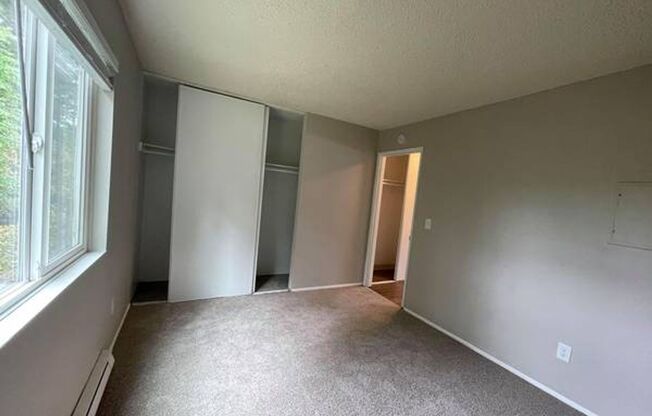 1 bed, 1 bath, 525 sqft, $1,295, Unit 83