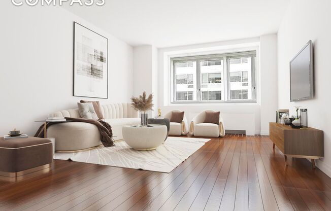 1 bed, 1 bath, 697 sqft, $4,750, Unit 9D