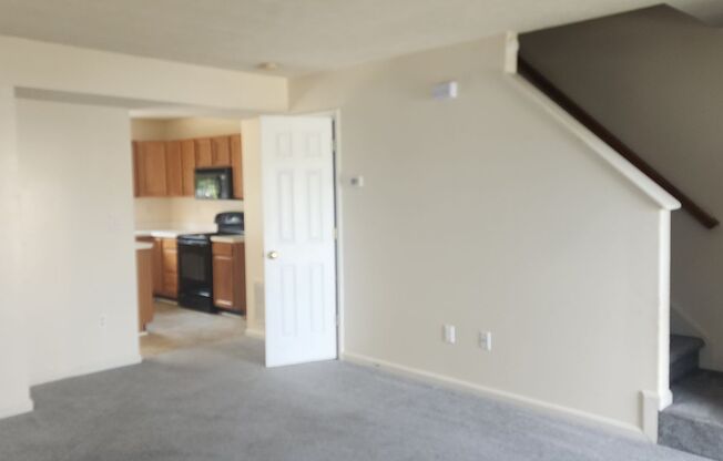 2 beds, 2 baths, $1,675