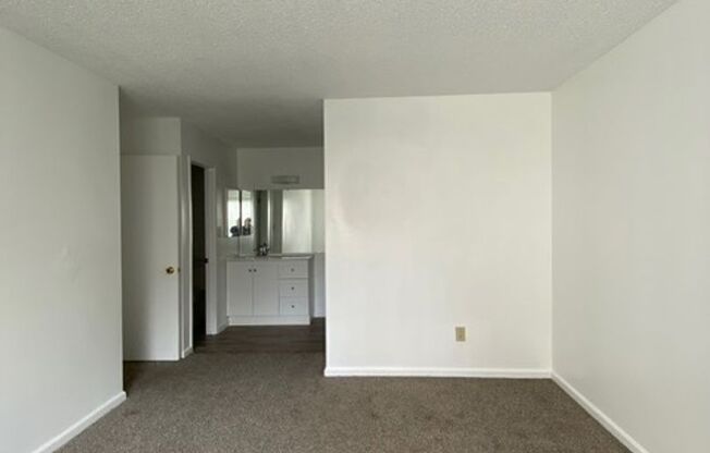 2 beds, 2 baths, $2,150