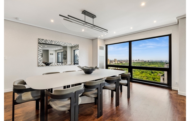 2 beds, 2.5 baths, 2,222 sqft, $25,000, Unit 34EF