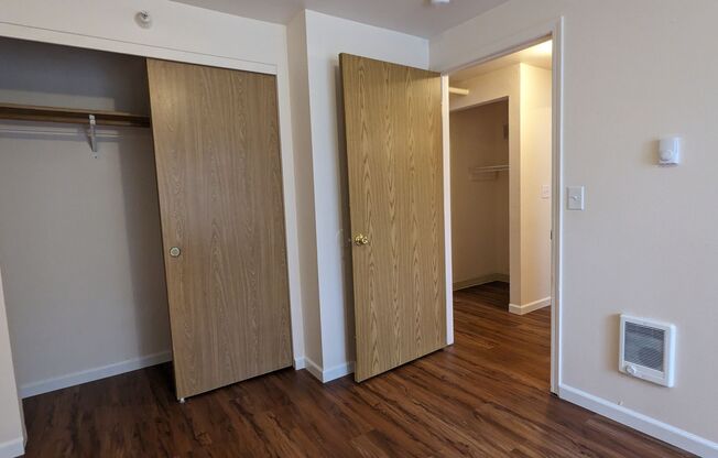 2 beds, 1 bath, 750 sqft, $1,425, Unit 26